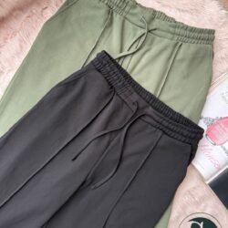 Everyday Comfort Wide-Leg Trousers