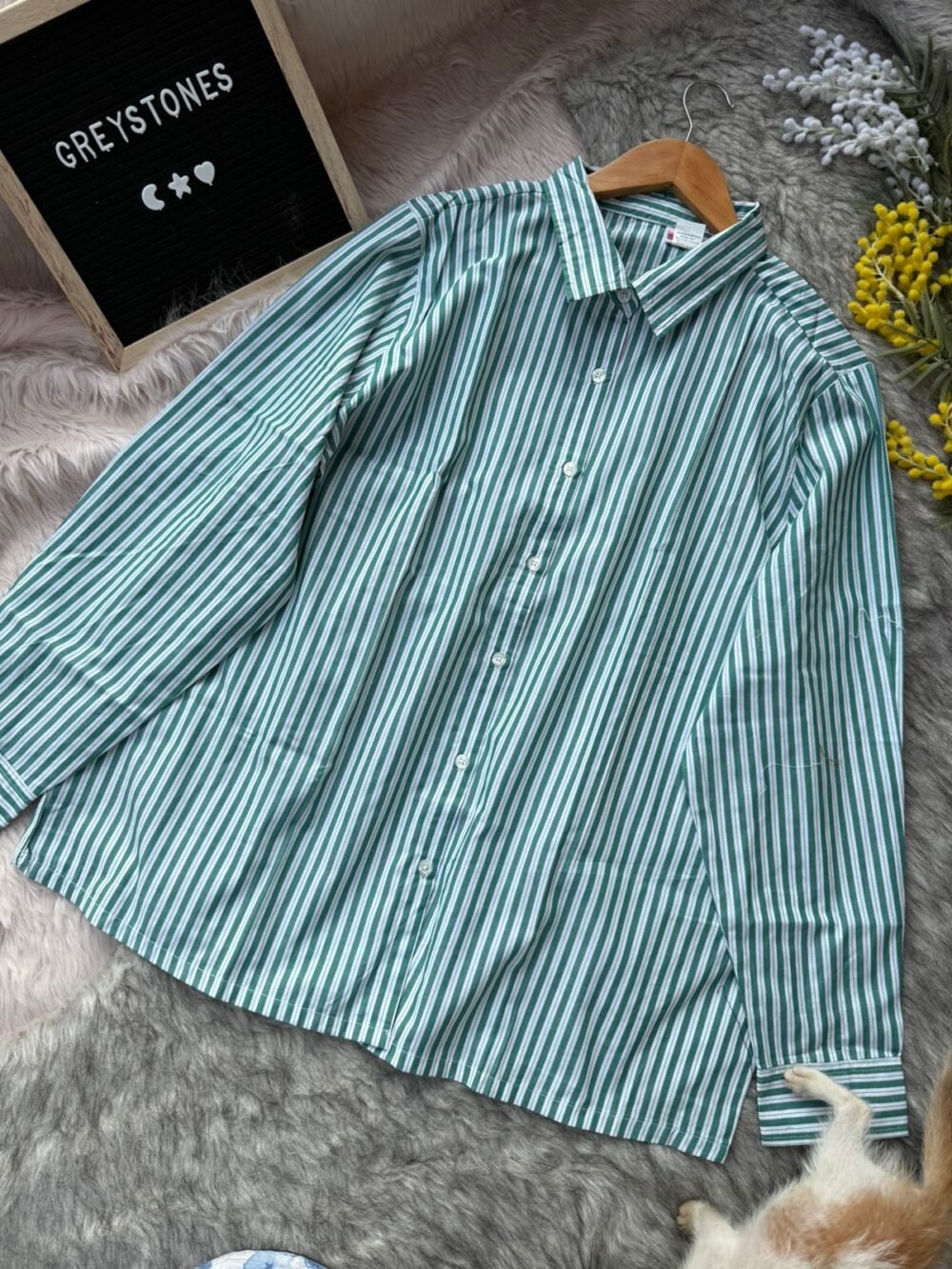 Green and white vertical striped cheese cotton shirt