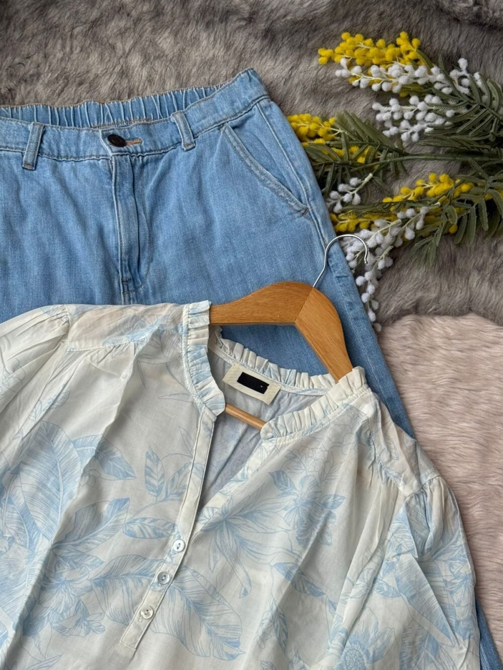 Pastel Floral Cotton Top w Denim