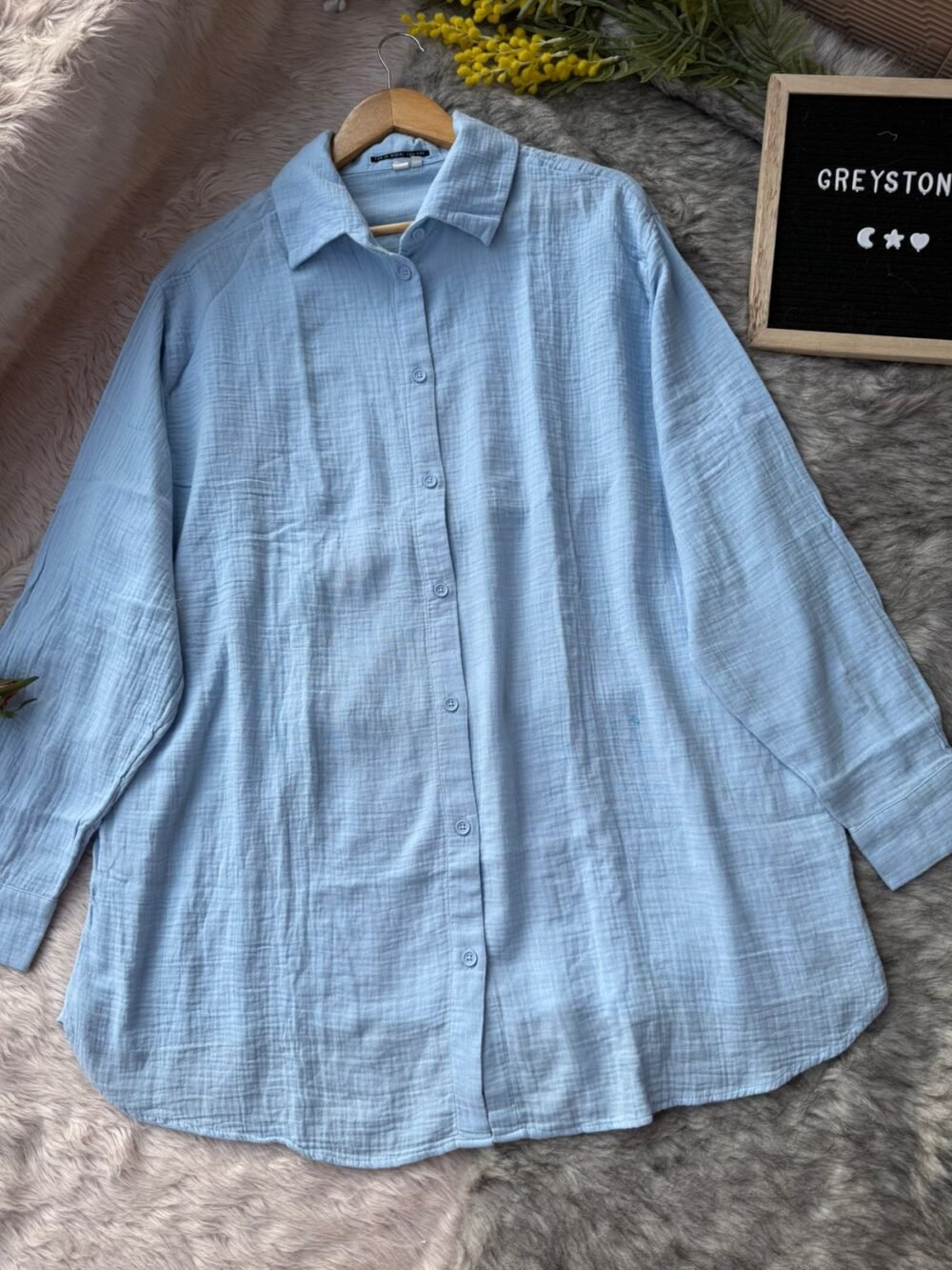 Sky blue cotton Cheese Cotton button-down shirt with relaxed fit