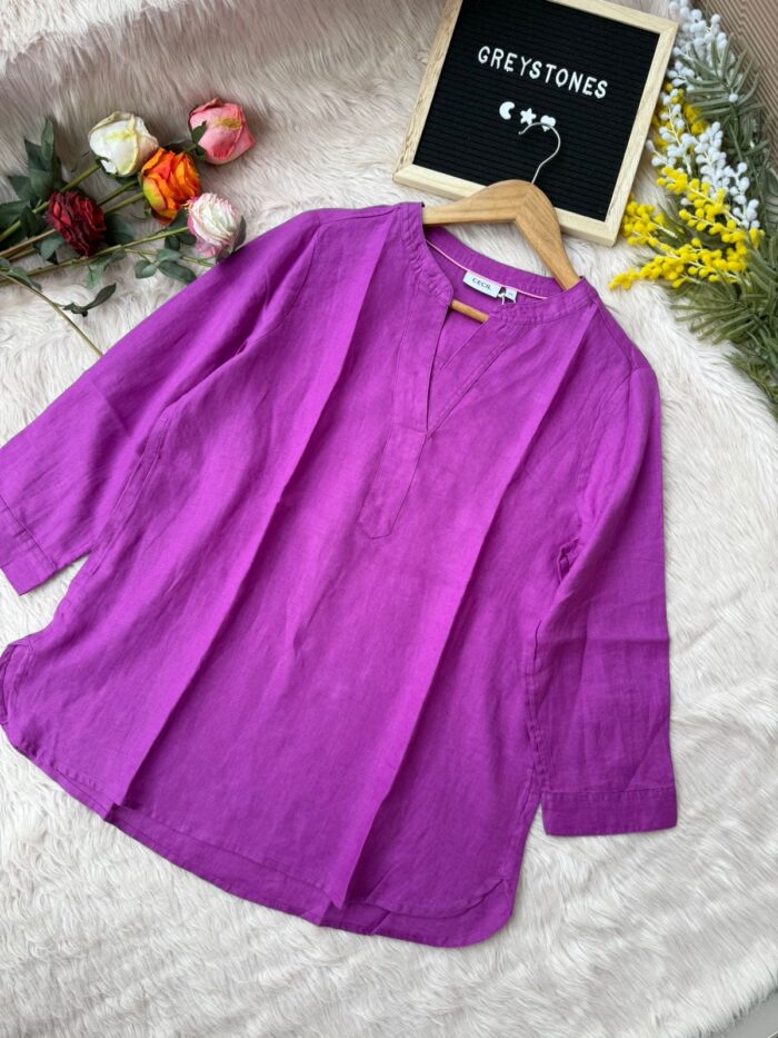 Vibrant purple linen V-neck women’s shirt with 3/4 sleeves