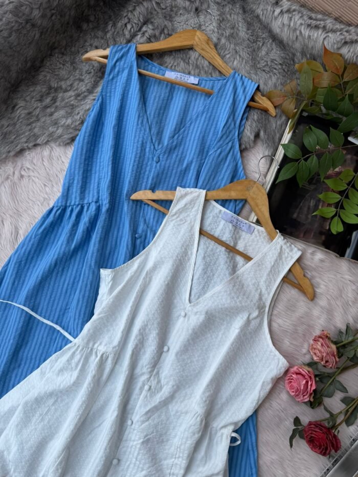 Luna Soft Textured Sleeveless Dress