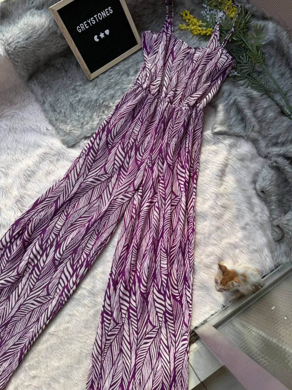 Boho Leaf-Print Maxi Dress with Adjustable Spaghetti Straps