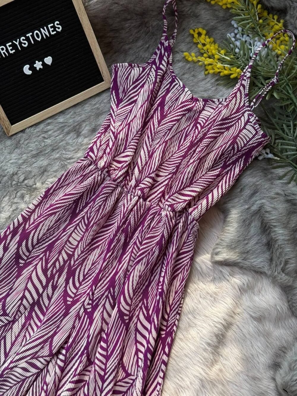 Boho Leaf-Print Maxi Dress with Adjustable Spaghetti Straps