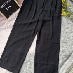 Relaxed Wide Leg Pant