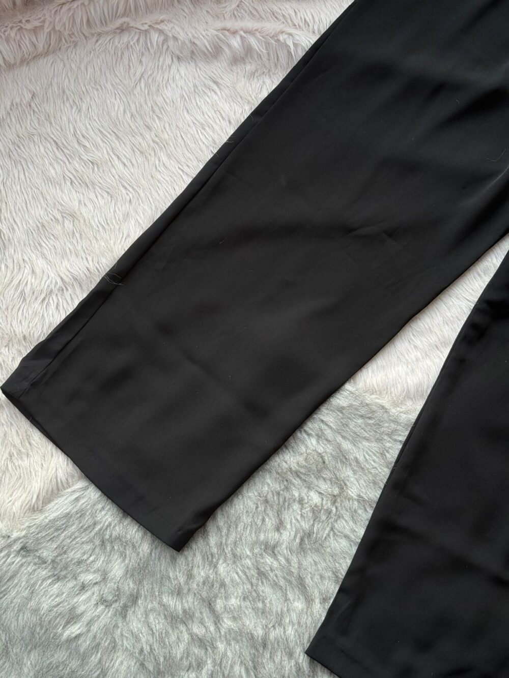 Relaxed Wide Leg Pant