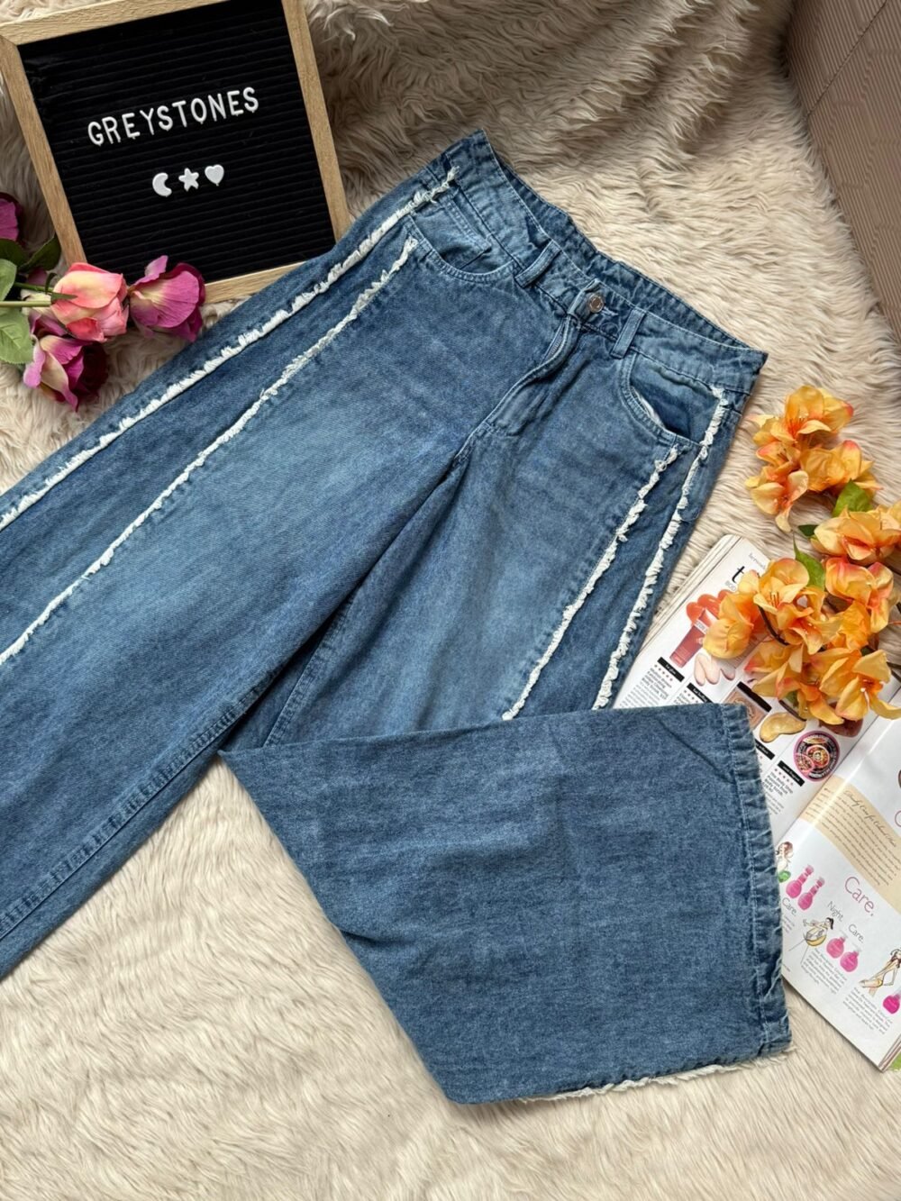 Vintage Blue Wide Leg Distressed Jeans – High Waist Straight Fit