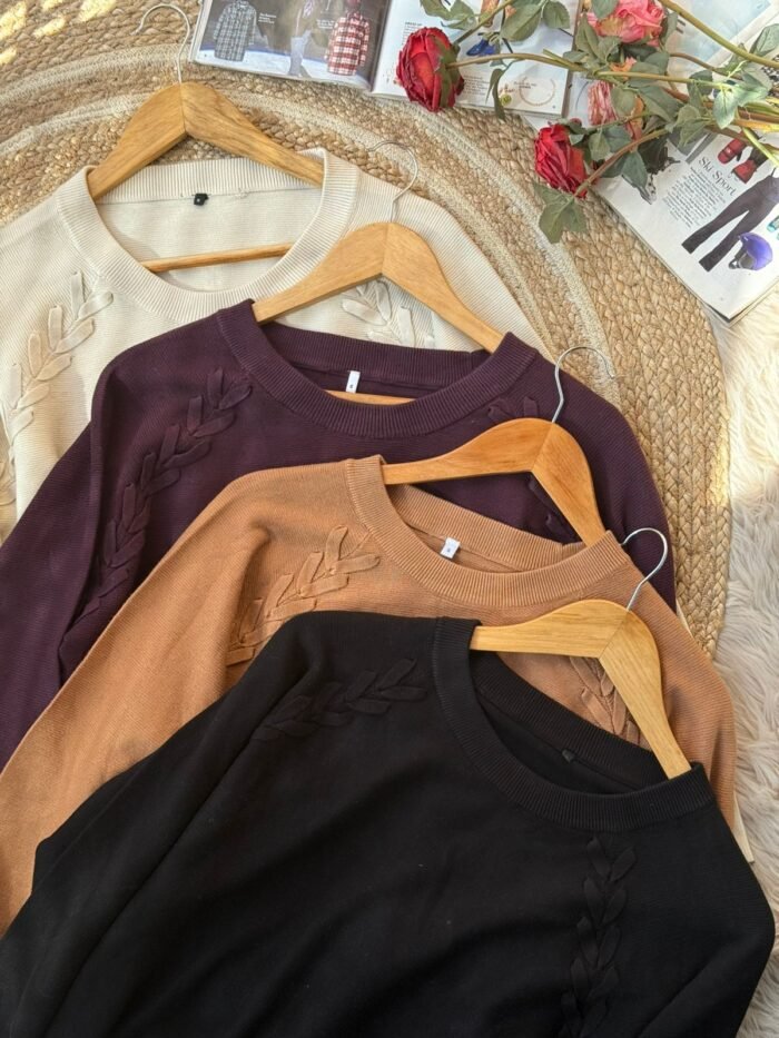 Women’s Winter Embossed Leaf Pattern Knit Sweater – Premium Soft Pullovers