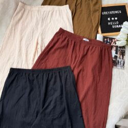 Stylish everyday wear crinkle fabric trousers for women