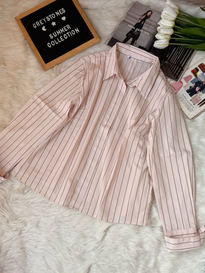 Powder peach vertical striped women’s cotton shirt with long sleeves and classic collar