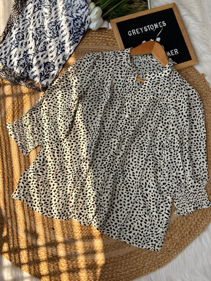 Beige leopard abstract printed casual women blouse aesthetic fashion top