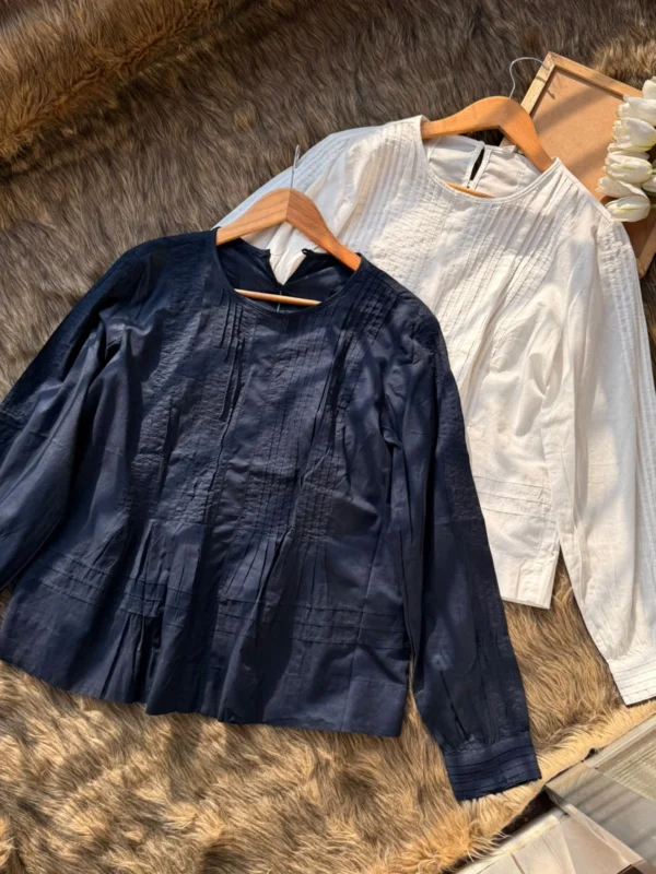 Soft Pleat Tunic Top