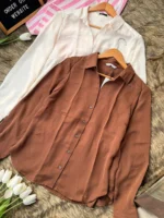 V-neckline Casual shirt - Image 3
