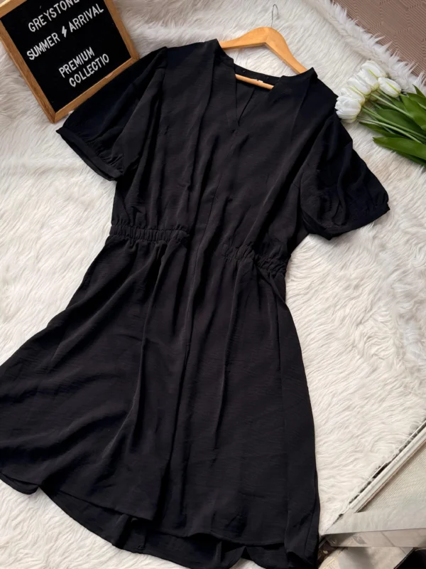 Semi Long modest top