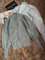 Pretty Winter Top with locked pearl - Image 3